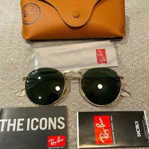 Gold Round Metal Ray-Ban Non-Polarized Sunglasses